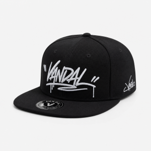 URBAN HEADWEAR AS A SYSTEM OF IDENTITY, CULTURE